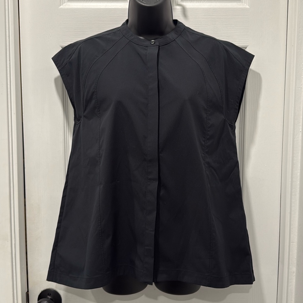 Athleta Mandarin Collar Sleeveless Button Down Shirt